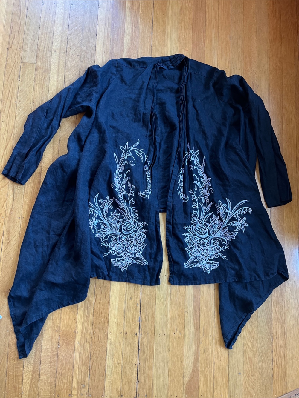 Grace Elements 100% linen black cardigan white floral embroidery 14 embellished